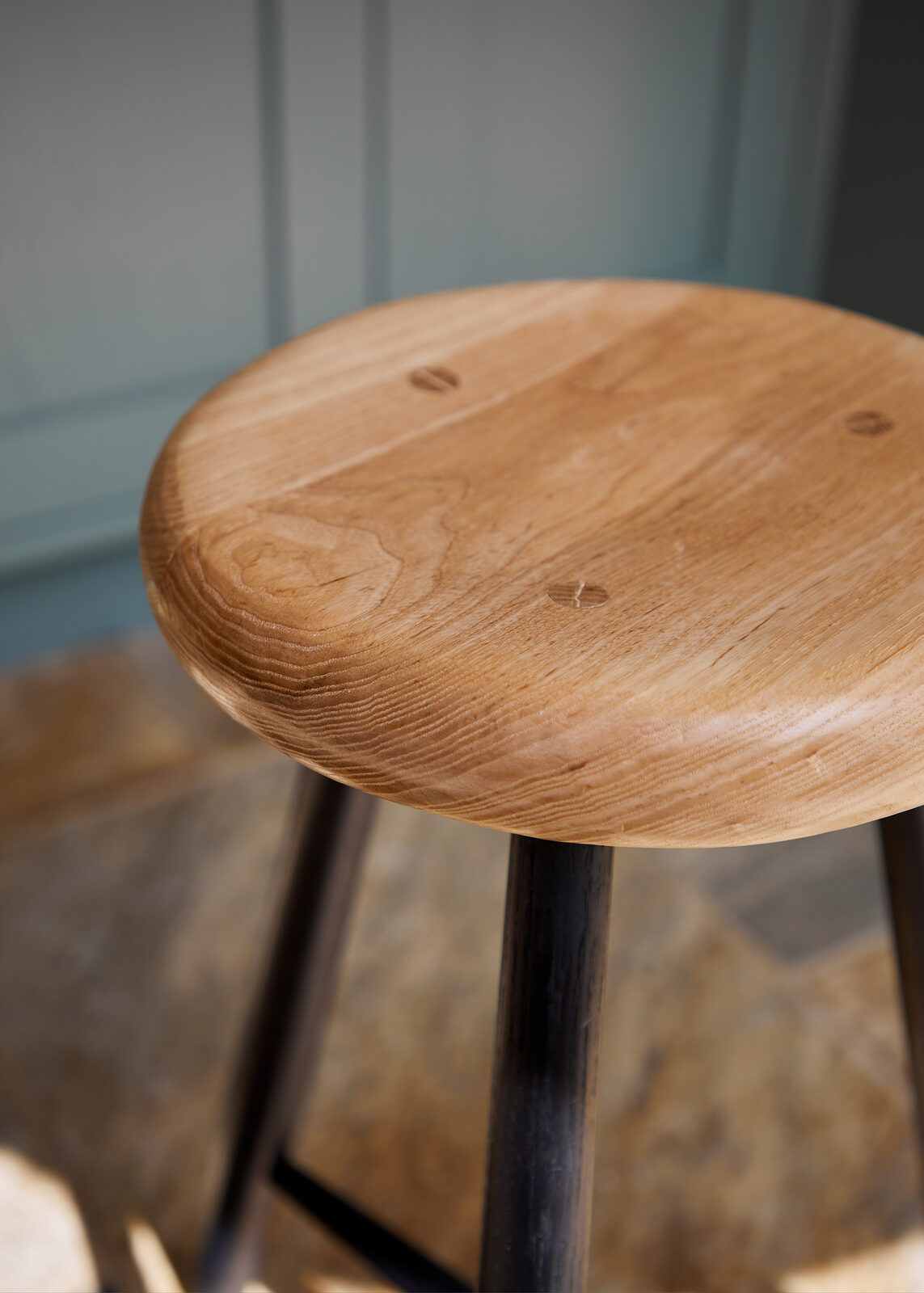 Side Stool detail 4